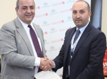 الوطنية موبايل توقع اتفاقية تعاون مع التأمين الوطنية
