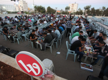 الوطنية موبايل تقيم أمسية رمضانية لوكلائها المعتمدين ولطلاب جامعة بوليتكنيك في الخليل