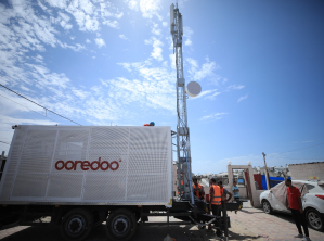 استحداث محطات خلوية متنقلة في قطاع غزة