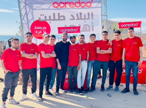 توزيع ماء وعصير عند عودة النازحين